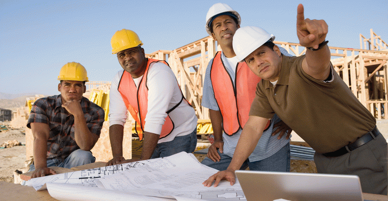 safety trainings and supervision during construction 1.gif