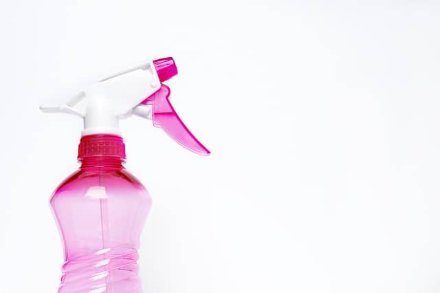 spray-bottle Clean - milky house