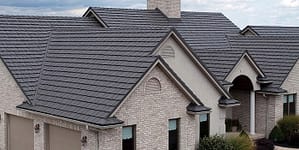 Metal Roof vs. Asphalt Shingle Roof: The Complete Guide
