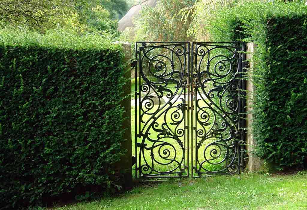 Garden Iron Gate Design