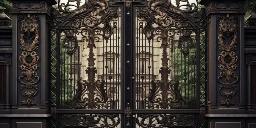 Vintage Main Iron Gate Design